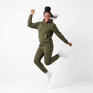 Conjunto Deportivo con Capucha para Mujer, Color Verde Oliva, Pantalones Largos y Sudadera, Estilo Casual Otoñal, Color Sólido, 100% Algodón - Product Image 1