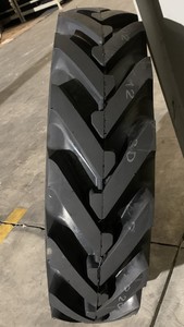 Neumáticos de Caucho Natural de Alta Calidad para Tractores y Motocicletas, Modelo KN110, Garantía de 12 Meses de Kuma Tires Vietnam - Product Image 6