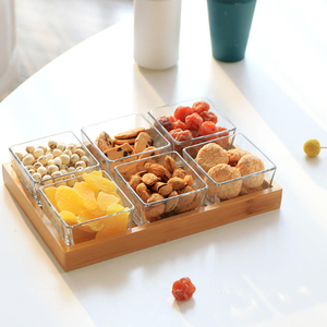 Plateau de service rectangulaire en verre de style mid-century avec 6 compartiments pour noix et fruits secs, design minimaliste, vaisselle de qualité alimentaire - Product Image 3