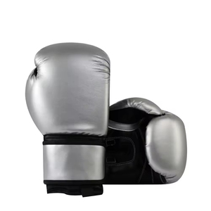 Gants de boxe MMA professionnels en gros avec fermeture à lacets et auto-agrippante, équipement d'entraînement en cuir, évacuation de l'humidité pour usage extérieur - Product Image 6