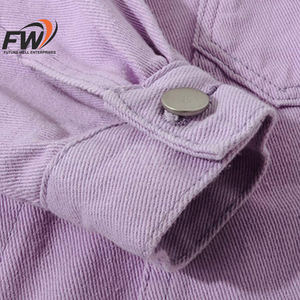 Chaqueta vaquera de mezclilla para mujer, nueva, a la moda, precio económico, marca OEM, hecha a medida, para otoño e invierno, para adultos. - Product Image 2