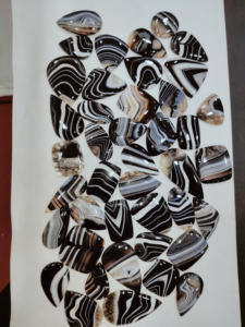 100% cabujón de ágata con bandas negras naturales, piedra preciosa de alta calidad, Ágata con bandas negras para la fabricación de joyas, mayorista de piedras preciosas sueltas - Product Image 3
