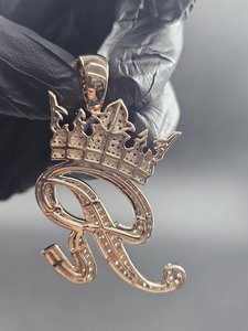 Pendentif Breloque Personnalisé Lettre R Couronne Moissanite VVS Diamant Sertie Argent Sterling 925 Thème Luxe Unisexe Cadeau - Product Image 4