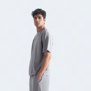 Camiseta de Cuello Redondo Extra Grande para Hombre, 100% Algodón Tejido, Ecológica, Transpirable, con Estampado de Letras, Estilo Casual Elegante - Product Image 1