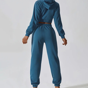 Ensemble de survêtement court personnalisé pour femme, en coton, pour le sport et le fitness, fabrication en gros - Product Image 5