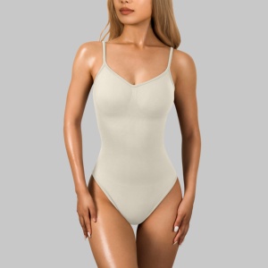 Ensemble de yoga pour femmes le plus vendu en gros – Solide, respirant, écologique, 2 pièces, haute qualité, service OEM, taille élastique, léger - Product Image 2