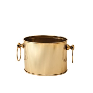 Seau à champagne de luxe en laiton poli avec poignées classiques, refroidisseur de boissons doré à texture verticale sophistiquée - Product Image 3