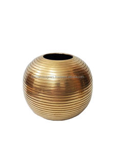 Hot Design Brass Flower Vase Two Classic Pieces Best Selling Modern Style Flower Pots Metal Luxury <b>Table</b> Vase for Decoration - Product Image 3