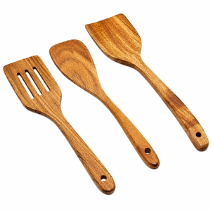 Lot d'ustensiles de cuisine en bois naturel en gros, cuillères, spatules et louches personnalisables avec logo pour la maison et les restaurants, approvisionnement en vrac - Product Image 3