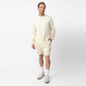 ชุดกีฬาผู้ชายแบบสองชิ้น ปี 2026 เสื้อยืดและกางเกงขาสั้น ดีไซน์แขนเสื้อลายทาง เหมาะสำหรับใช้ในชีวิตประจำวันและการออกกำลังกาย - Product Image 4