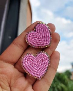 งานปักดอกไม้ประดับลูกปัดทำมือ รูปทรงวงรี สีแดงชมพู ลายธีมความรัก สำหรับตกแต่ง วัสดุงานฝีมือวันวาเลนไทน์ - Product Image 3