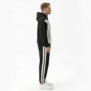 Survêtement en coton éponge lourd personnalisé 400GSM |   Ensemble sweat à capuche oversize et jogging pour homme |   Panneau Courbé Audacieux - Product Image 4