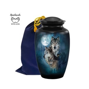 Urna Funeraria Grande de Aluminio Plateado para Mascotas con Lobo Ulugando y Luna Creciente Grabados, Urna Conmemorativa con Tapa - Product Image 3