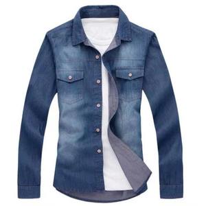 Chemise en jean décontractée à manches longues pour homme, style western, avec poches poitrine, boutons-pression et coupe décontractée, à porter par-dessus un t-shirt blanc - Product Image 6