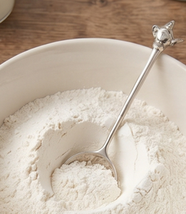 Cuillère doseuse en acier inoxydable, cuillère en métal résistante à la chaleur avec poignée décorative pour la cuisine, ustensiles de cuisine élégants et articles de table - Product Image 6