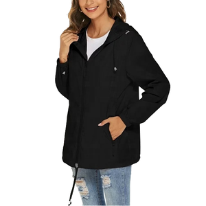 Chaqueta de Invierno para Mujer, Personalizable, Cálida, con Capucha, Acolchada, Cierre de Botones Cubiertos, Transpirable, 100% Poliéster, al por Mayor - Product Image 1
