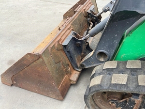 Chargeuse sur chenilles compacte 319E pour les chantiers à accès restreint - Product Image 5