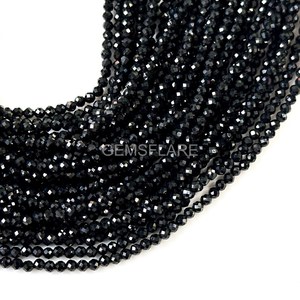 Cuentas redondas microfacetadas de ónix negro natural de 2 mm, cuentas de ónix para la fabricación de joyas, venta al por mayor, cuentas de piedras preciosas sueltas con corte de diamante facetado. - Product Image 5