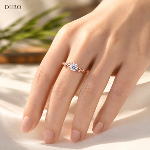 Bague de mariage pour femme en or rose plaqué, diamant taille brillant rond, moissanite, alliance torsadée de promesse - Product Image 4