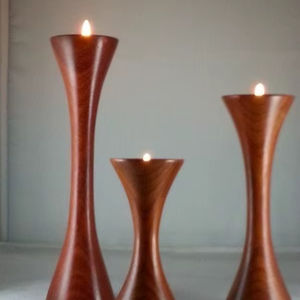 Portavelas de Madera, Decoración Elegante para Dormitorio y Sala de Estar con Farol de Madera Rústico y Soporte para Frascos - Product Image 1