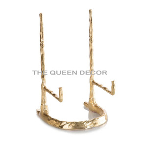 Modern Metallic Decorative <b>Easel</b> Stand Handcrafted Photo Holder for Housewarming Luxury Art Tabletop Home Decoration - Product Image 4