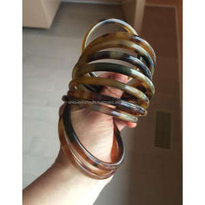 Bracelets en corne polie BuffGlow | Pile de bracelets classique brillante avec finition marron doré | Artisanat intemporel - Product Image 6