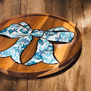 Plateau rond en bois Lazy Susan, motif végétal peint à la main, style bohème, plateau de service fait main - Product Image 6