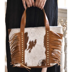 Bolsos de cuero genuino para mujer de gran capacidad personalizados de LW Factory, bolsos de mano portátiles de moda para verano e invierno - Product Image 4