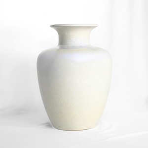 แจกันเซรามิกทรงเอเชียสมัยใหม่ AURORA POTS สีเขียวด้านลายจุดสีน้ำเงิน ขนาด 8-16 นิ้ว ผลิตด้วยกรรมวิธีเผาที่อุณหภูมิสูง ทำด้วยมือ - Product Image 2