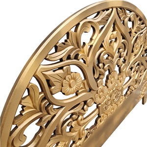 Cabecero de Cama King Size Tallado en Madera con Diseño de Media Luna y Acabado Dorado, Estilo Balinés, Arte Decorativo para Pared - Product Image 5