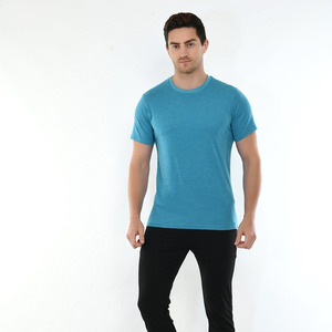 T-shirt en jersey de coton bleu ciel pour homme, coupe classique, avec impression de logo personnalisé, motif uni - Product Image 6