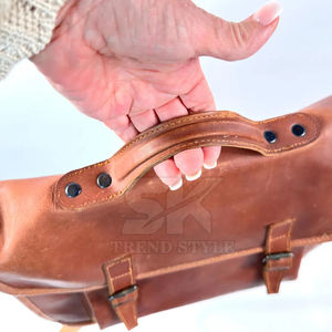 Bolso bandolera de cuero genuino de un solo color para mujer, bolso de hombro de moda para uso diario. - Product Image 6