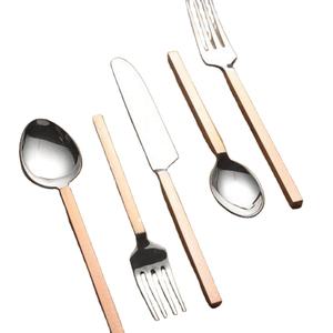 Ensemble de couverts en acier inoxydable avec poignée en cuivre, parfait pour le service de dessert élégant et les fournitures de cuisine - Product Image 1