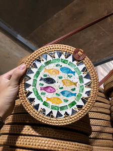 BOLSO DE RATÁN ESTILO BOHO CON NÁCAR - Product Image 4