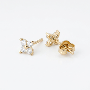 Pendientes de Oro de 14k con Diseño de Trébol y Mariposa, con Diamante Redondo de Corte Brillante, Chapados en Oro, para Mujer, Ideales para Bodas y Fiestas - Product Image 3