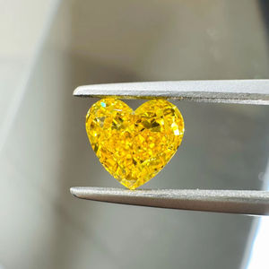 Diamant de laboratoire certifié IGI de 0,3 à 1 carat, jaune, pierre précieuse lâche, couleur VVS, taille cœur, percé au laser - Product Image 4