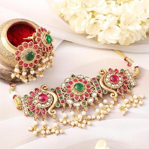 Ensemble de colliers choker pour femmes, style vintage indien, motif floral, cristal traditionnel, imitation perle Kundan, alliage de haute qualité - Product Image 1