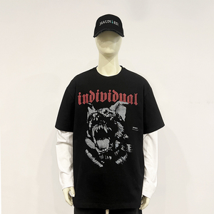 Camiseta de Manga Larga Oversize Negra con Ribete en Contraste Blanco, Estampado de Letras Verticales en la Manga Derecha, Estilo Urbano, Camiseta Jersey para Hombre - Product Image 6