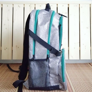 Mochila Impermeable con Brillantina para Animadoras, con Ribete Plateado y Verde Azulado, Bolsa de Equipo con Logotipo Personalizado, Venta al por Mayor OEM para Escuelas - Product Image 3