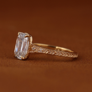 Anillo de Compromiso con Diamante Cultivado en Laboratorio, Corte Ashoka de 3 Quilates, Oro Sólido de 14K, Certificado IGI, VVS2 VS1, Color DEF, Anillo Solitario - Product Image 3