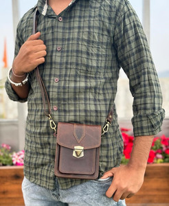 Handmade Genuine Leather Sling Bag Real Leather New Casual <b>Handbag</b> <b>Small</b> Crossbody Bag Office Wholesale High Quality Unisex Bags - Product Image 5