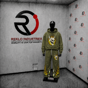 Ensemble de survêtement à capuche Olive avec imprimé crâne flamboyant, coupe ample, manches longues, style streetwear, sweat-shirt et pantalon, tenue d'automne, style urbain - Product Image 3