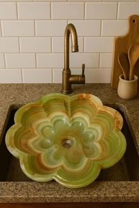 Lavabo de salle de bain en onyx vert de luxe, design floral, fait main, en marbre naturel, moderne, en pierre précieuse, pour la décoration intérieure - Product Image 2