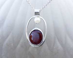 Collar con colgante de rubí y perla hecho a mano, plata de ley, piedra de nacimiento de julio, elegante joya de piedras preciosas, regalo para ella - Product Image 5