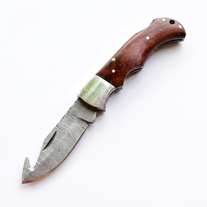 Cuchillo Plegable de Acero de Damasco Hecho a Mano al por Mayor con Gancho para Tripas, Mango de Palisandro, Cuchillo de Caza EDC, Fabricante y Proveedor - Product Image 1