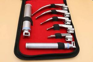 Premium Quality Six Blade Macintosh Laryngoscope Set Hot Sales Stainless Steel Instrument for Anesthesia & ENT By <b>Blush</b> Surgical - Product Image 2