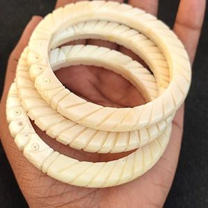 กำไลลูกปัดหลายดีไซน์ทำมือสำหรับแฟชั่นทันสมัยหรูหราสไตล์ชนเผ่า - Product Image 1