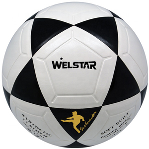 ลูกฟุตบอล WEMBLEY SPORTS คุณภาพสำหรับฝึกซ้อม ผลิตจากหนัง PU/PVC เคลือบอย่างดี แข็งแรง ทนทาน น้ำหนักเบา ขนาดและน้ำหนักมาตรฐานอย่างเป็นทางการ - Product Image 2