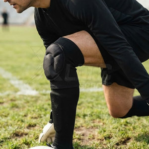 Collection d'équipements de gardien de but Factory Goalkeeper Gear : Genouillères de gardien de but en EVA pour joueurs de football, rembourrage léger, protection professionnelle - Product Image 6