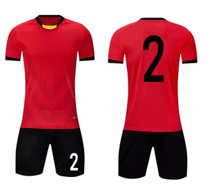 ชุดยูนิฟอร์มฟุตบอลพิมพ์ลายแบบซับลิเมชั่นคุณภาพสูง ระบายอากาศได้ดี พร้อมโลโก้สั่งทำ ขนาดผู้ใหญ่ สำหรับฝึกซ้อม - Product Image 5